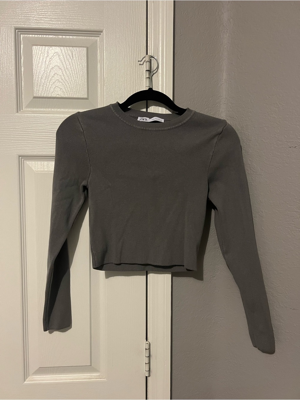 Zara Gray Long Sleeve Cropped Ribbed Knit Top